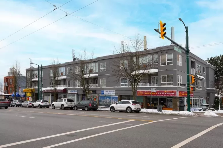 206 688 E 56TH AVENUE, Vancouver, BC