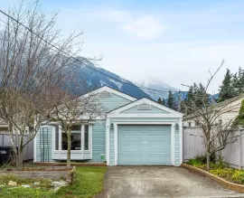 563 DOUGLAS STREET, Hope & Area, Hope, BC