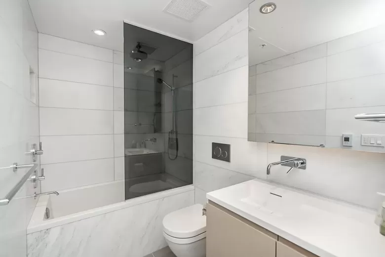 2812 1289 HORNBY STREET image #1
