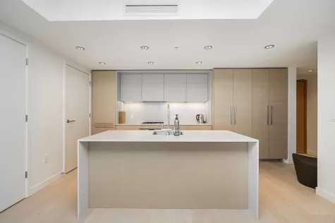 2812 1289 HORNBY STREET image #2