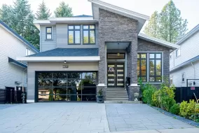 8821 QUEEN MARY BOULEVARD, Surrey, Surrey, BC