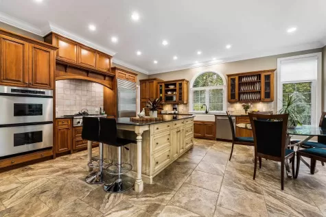2427 CRANBERRY COURT image #4
