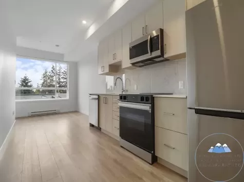 W205 13838 108 AVENUE image #2