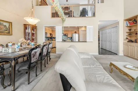 411B 1210 QUAYSIDE DRIVE image #4