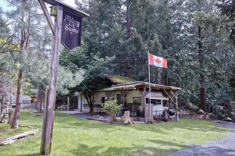 416 WOOD DALE DRIVE, Mayne Island, BC for sale