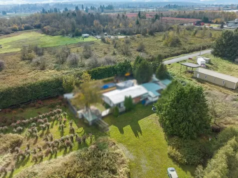 15729 48 AVENUE image #1
