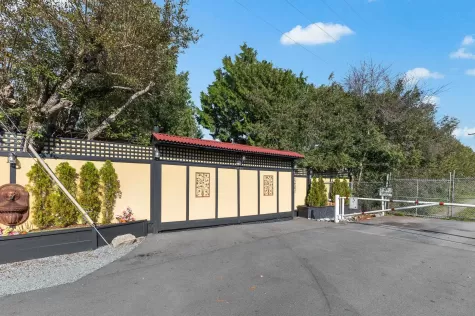 15729 48 AVENUE image #3