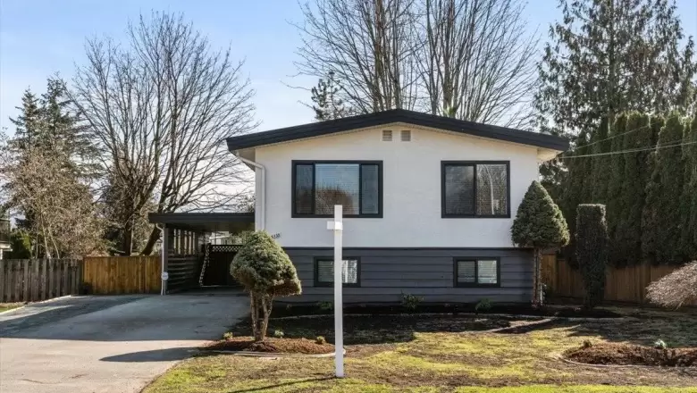 46330 CHILLIWACK CENTRAL ROAD image #1