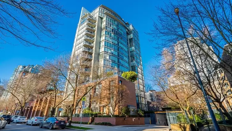 8A 139 DRAKE STREET, Vancouver, BC