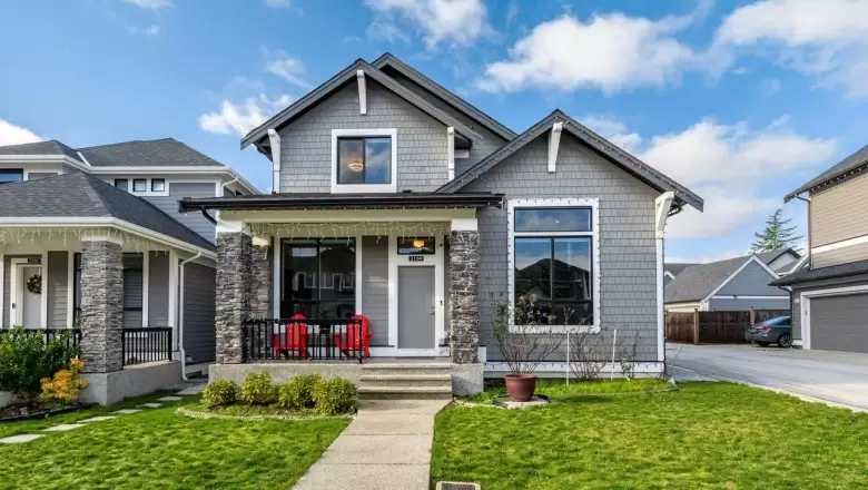 2169 167 STREET image #1