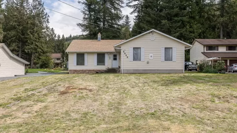 3842 KAREN DRIVE, Cultus Lake, BC