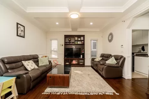 19172 69A AVENUE image #2
