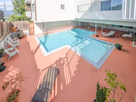 101 550 N ESMOND AVENUE image #4