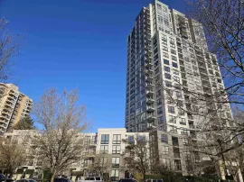 321 3663 CROWLEY DRIVE, Vancouver East, Vancouver, BC