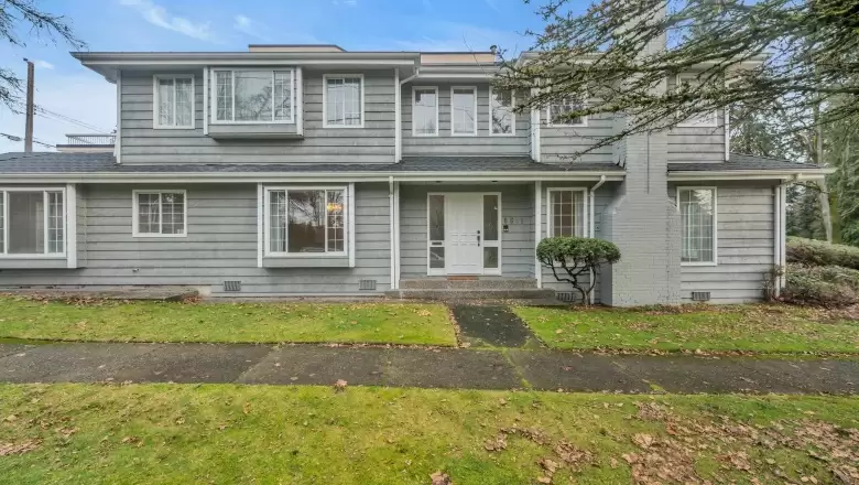 6688 BALSAM STREET image #1