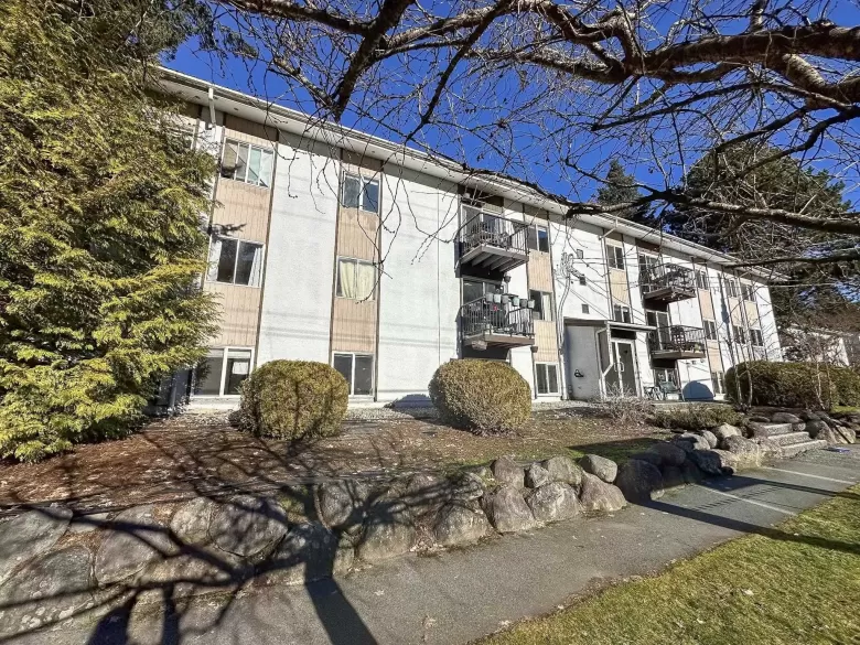 7 38171 WESTWAY AVENUE image #1