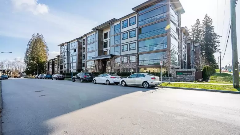 302 14588 MCDOUGALL DRIVE image #1