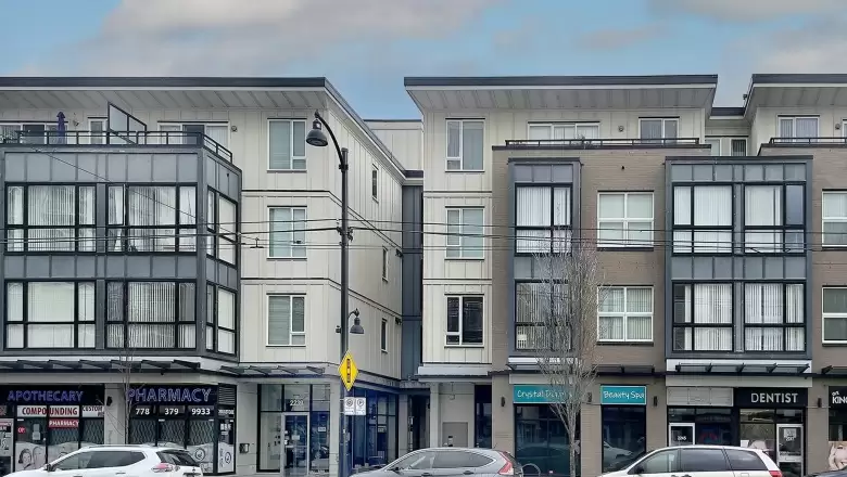 326 2239 KINGSWAY image #1