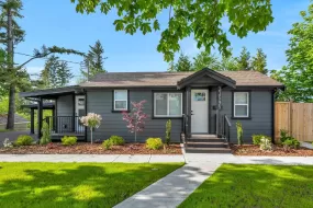 33595 CHERRY AVENUE, Mission, BC