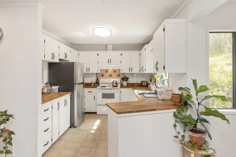 8019 COOPER ROAD image #4