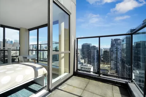 2703 1189 HOWE STREET image #1