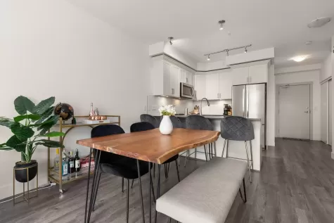 210 2436 KELLY AVENUE image #1