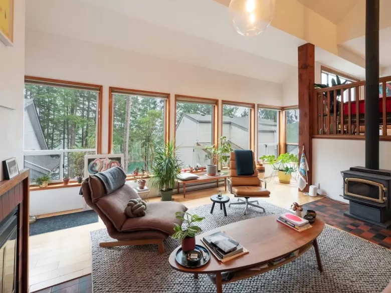 2 5471 SECRET COVE ROAD image #1
