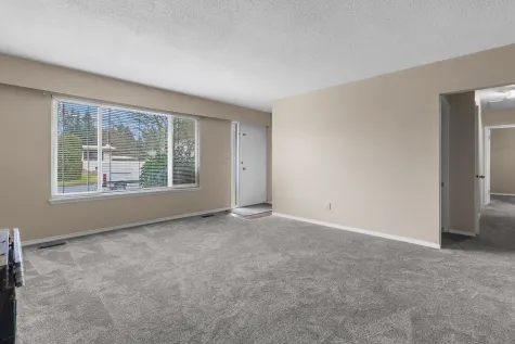 34518 KENT AVENUE image #4
