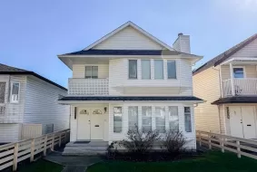 3538 NAPIER STREET, Vancouver East, Vancouver, BC