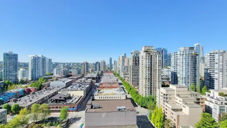 1910 928 HOMER STREET, Vancouver, BC