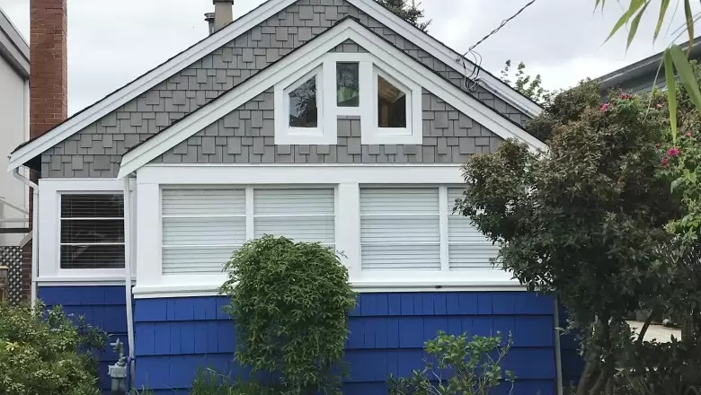 882 LEE STREET image #1