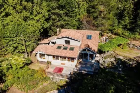 687 WINDJAMMER ROAD, Bowen Island, Bowen Island, BC