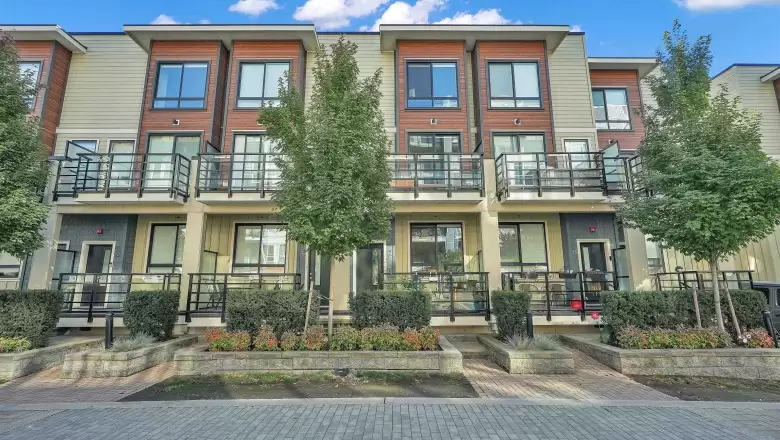 77 10199 RIVER DRIVE image #1