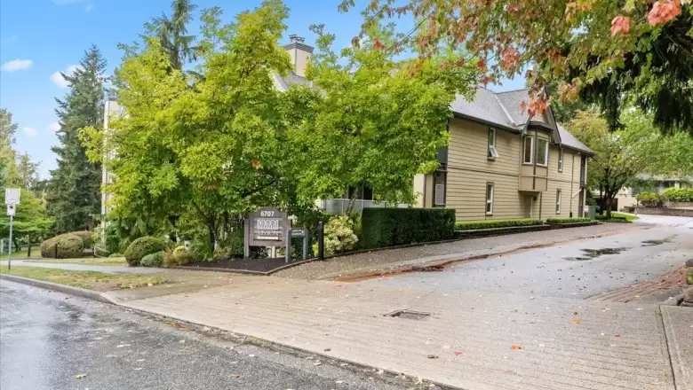 422 6707 SOUTHPOINT DRIVE image #1