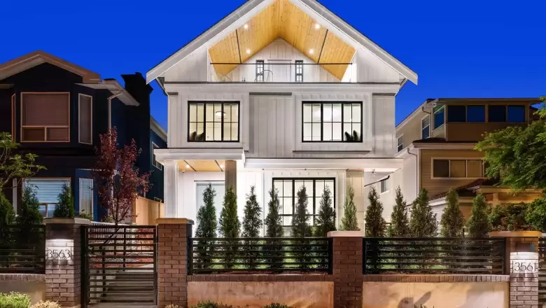 3561 RENFREW STREET image #1