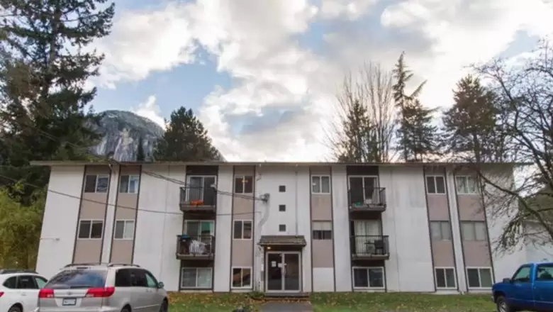 53 38185 WESTWAY AVENUE image #1