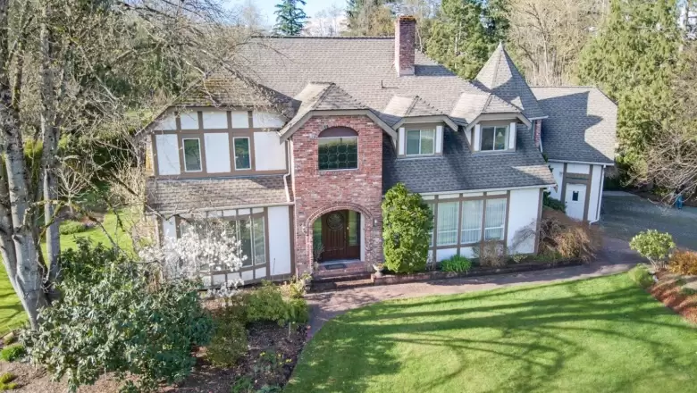 20787 68 AVENUE image #1