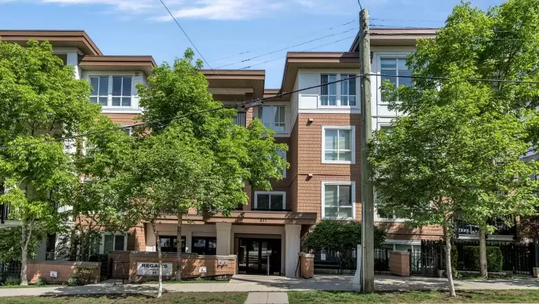 116 611 REGAN AVENUE image #1