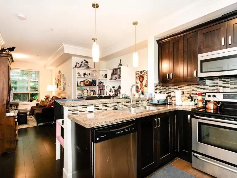 216 13897 FRASER HIGHWAY image #1