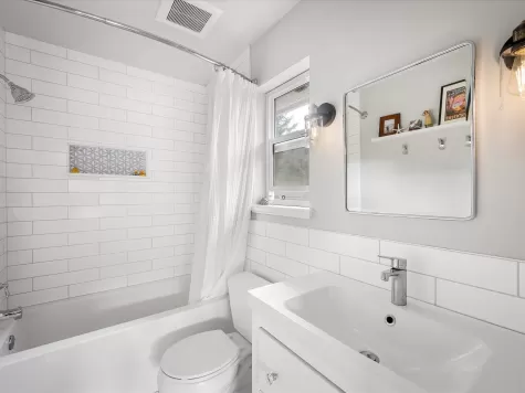 7392 LARCH STREET image #2