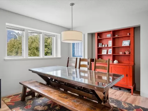 7392 LARCH STREET image #3