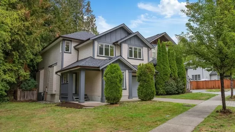 24251 100B AVENUE image #1