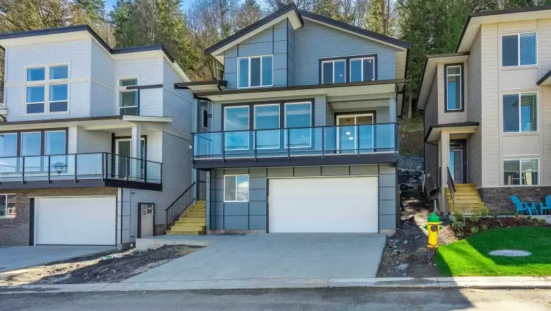 69 6262 REXFORD DRIVE image #1