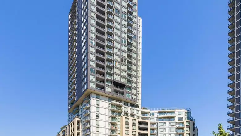 2708 5470 ORMIDALE STREET image #1
