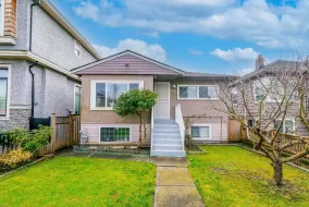 3282 PARKER STREET, Vancouver East, Vancouver, BC