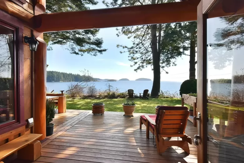 667 FRANKLIN ROAD, Gibsons, BC for sale