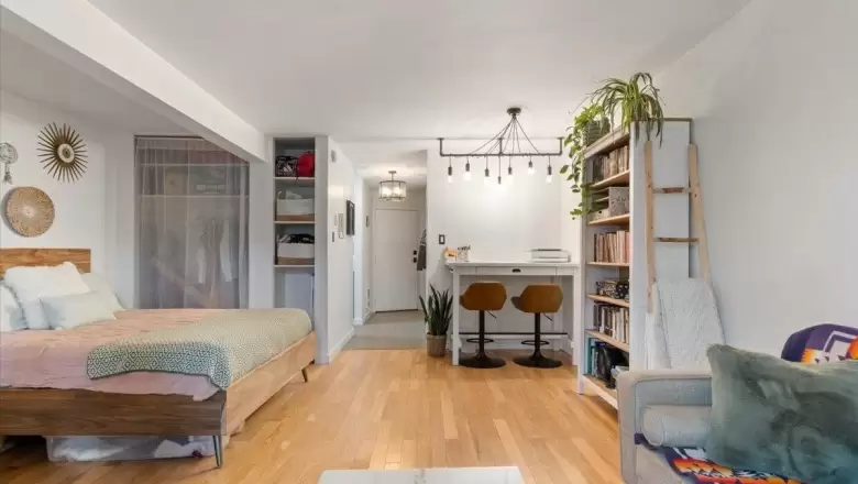 103 2224 ETON STREET image #1