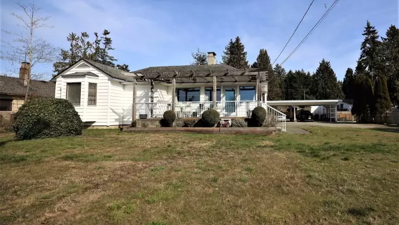 4678 SUNSHINE COAST HIGHWAY, Sechelt, BC