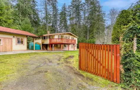255 RICARDO ROAD image #1