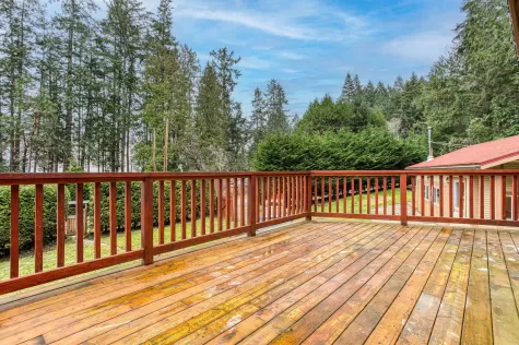255 RICARDO ROAD image #2